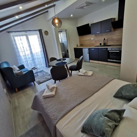 New Nikolina 4 Star Mali Lošinj Exterior foto