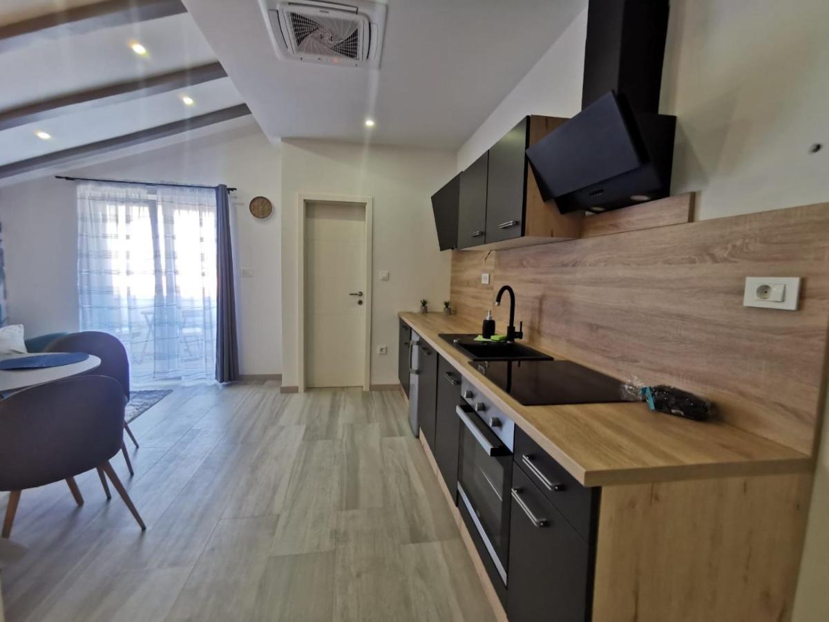 New Nikolina 4 Star Mali Lošinj Exterior foto