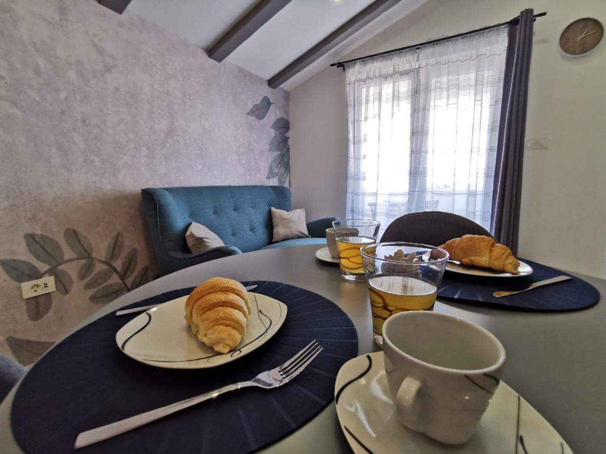 New Nikolina 4 Star Mali Lošinj Exterior foto